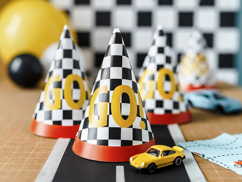 Czapeczki papierowe GO! Autka - 6 szt.