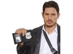 Odznaka policjanta w portfelu - 1 szt.