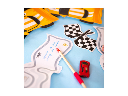 Zaproszenia urodzinowe Wyścigówki - 6 szt.