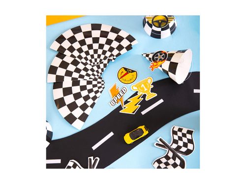 Czapeczki urodzinowe Wyścigówki - 16x10 cm - 6 szt.