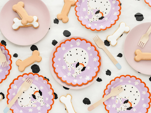 Talerzyki papierowe na urodziny Dalmatyńczyk - 18 cm - 6 szt.