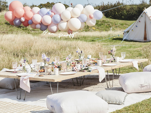 Baner z napisem Hen Party różowy - 150 cm - 1 szt.