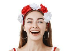 Opaska z biało-czerwonymi kwiatkami - 1 szt.