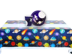 Zestaw obrus + kubeczki + talerzyki papierowe Kosmos - 25 szt.