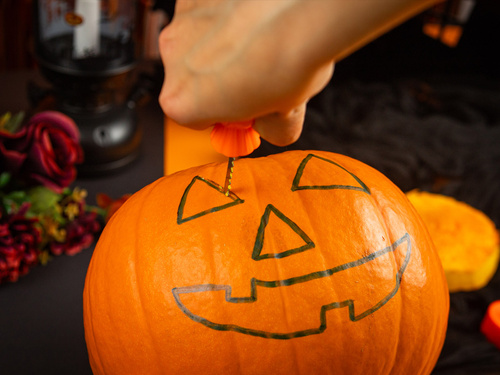 Zestaw do rzeźbienia w Dyni - 1 kpl.