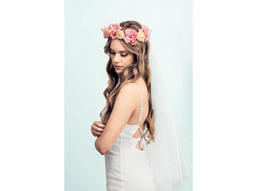 Wianek z kwiatami i welonem - 1 szt.