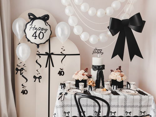 Talerzyki papierowe na urodziny Happy Birthday z kokardką - 24 cm - 6 szt.