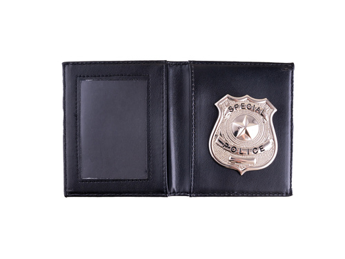 Odznaka policjanta w portfelu - 1 szt.