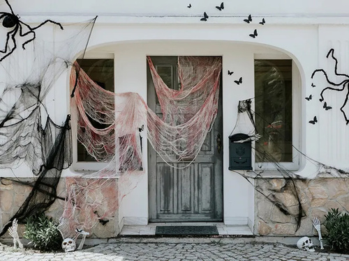 Zestaw dekoracji Zakopany Szkielet na Halloween