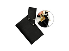 Czarna kabura skóropodobna na miecz