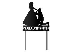 Topper z pleksi czarny na tort Młoda Para - personalizowany - 13 cm