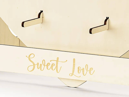 Dekoracja drewniana Ściana na donuty Serce - 65 x 59 cm