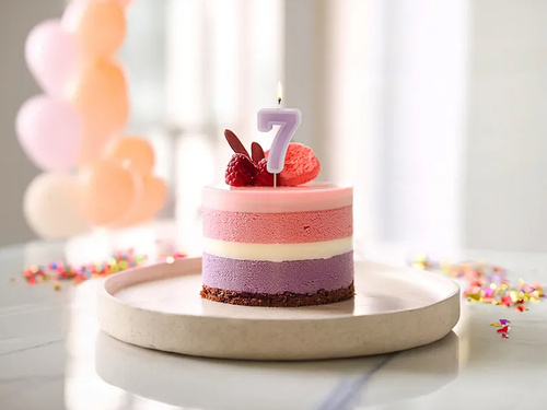 Świeczka cyferka siedem fioletowa - 7 - 1 szt.