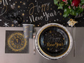 Kubeczki papierowe na Sylwestra Happy New Year - czarne - 270 ml - 10 szt.